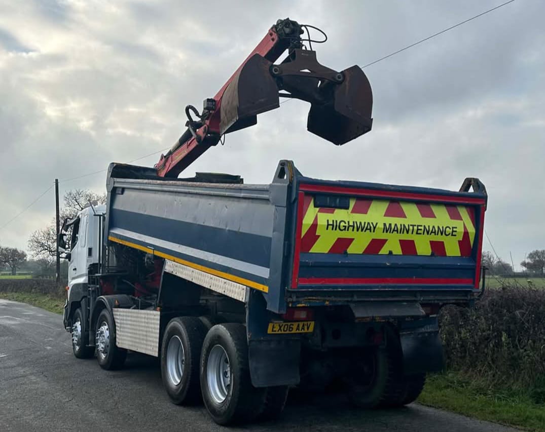 Grabber Truck